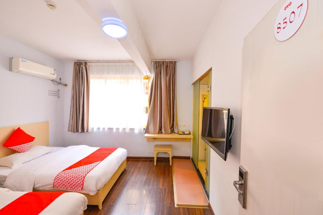 Guilin 68° Hotel North Railway Station Branch Buitenkant foto