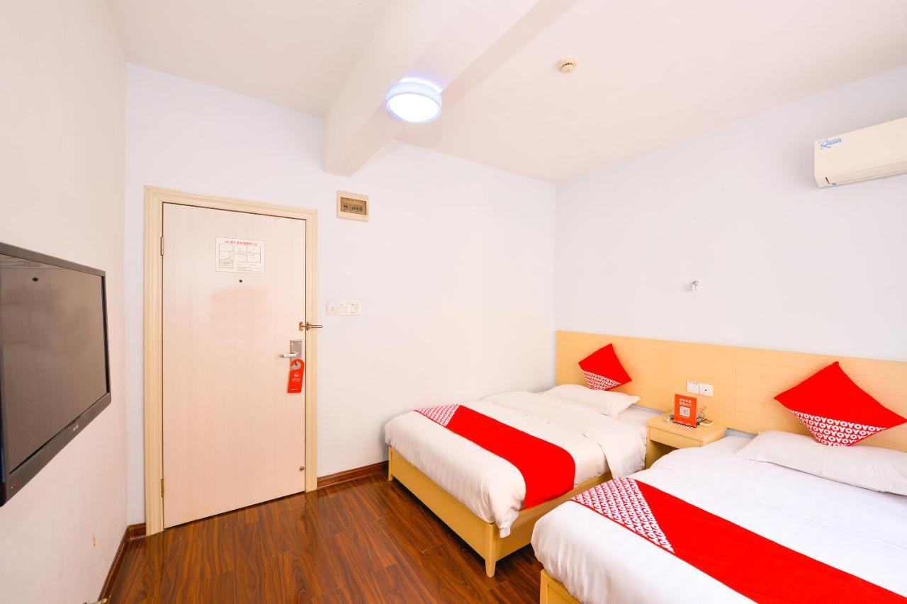 Guilin 68° Hotel North Railway Station Branch Buitenkant foto