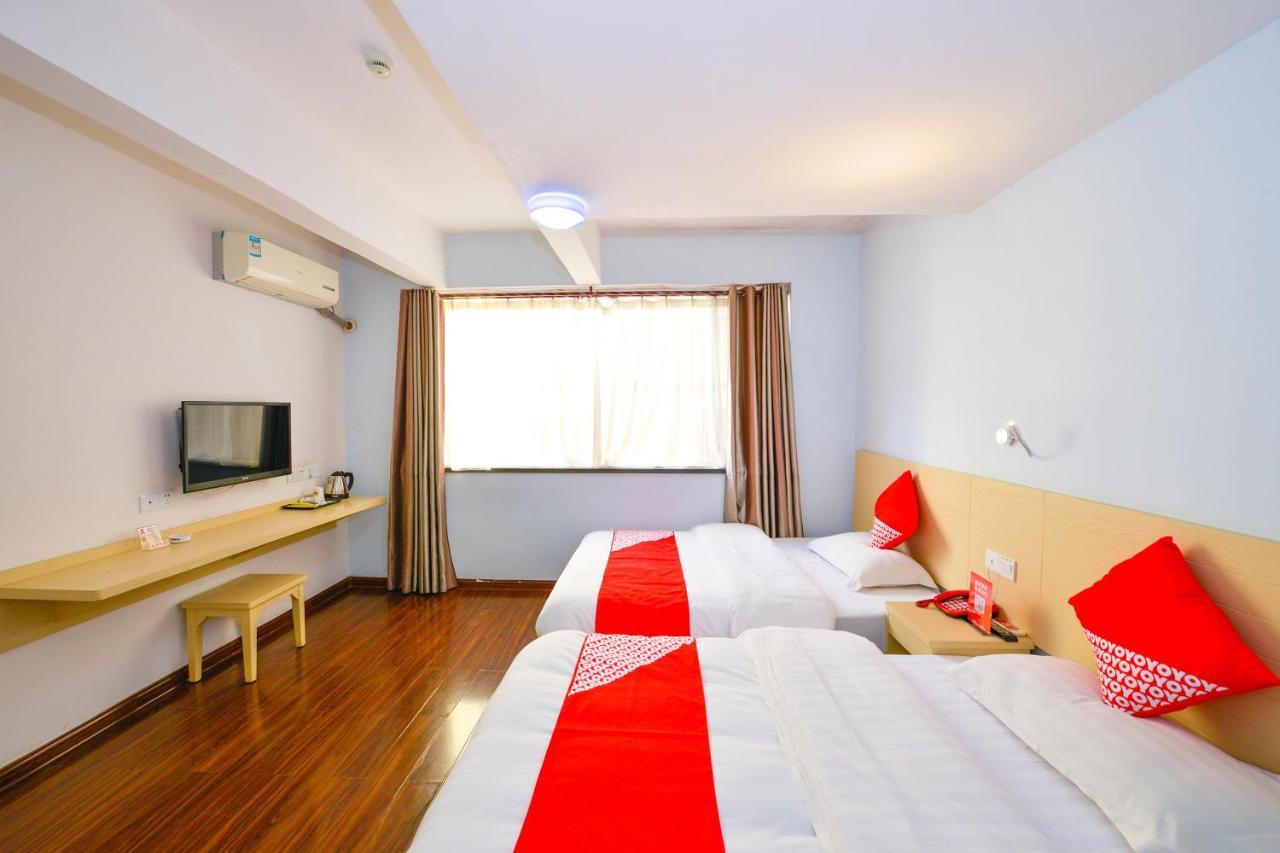 Guilin 68° Hotel North Railway Station Branch Buitenkant foto
